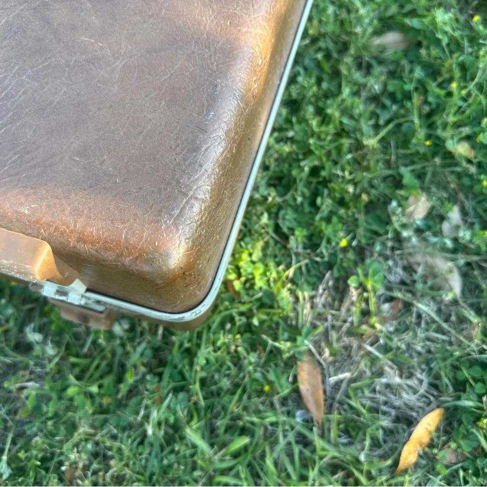 VINTAGE Samsonite ACCORD Briefcase BROWN
